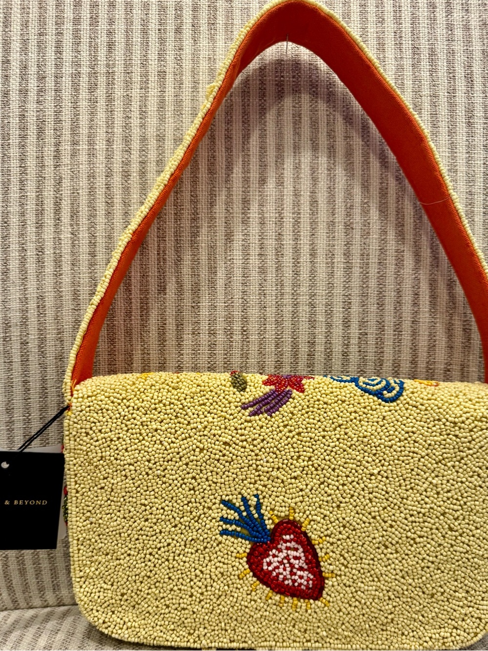 New Release America & Beyond Whimsical Beaded Yellow Floral, Heart Butterfly Bag - Picture 3 of 8